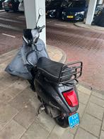 Vespa Primavera 2015, Ophalen, Gebruikt, Benzine, Vespa