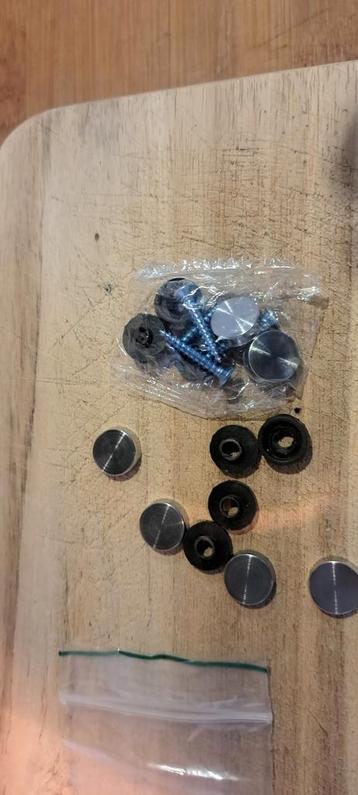 sierdoppen 16 setjes beschikbaar voor biedingen