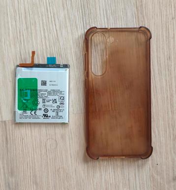 Orginele Samsung s23 batterij + siliconen hoesje s23 beschikbaar voor biedingen