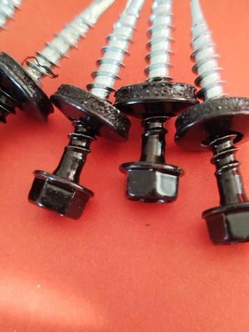 50-250 st zwarte sandwichpaneel houtschroeven 35 mm lang beschikbaar voor biedingen