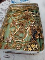 Lot vintage sieraden, Sieraden, Tassen en Uiterlijk, Antieke sieraden, Verzenden, Overige materialen, Met edelsteen