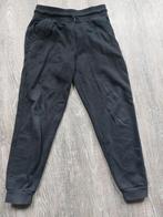 Primark zwarte sweatpants jogger maat 7-8 jaar 122/128, Broek, Gebruikt, Jongen of Meisje, Ophalen of Verzenden