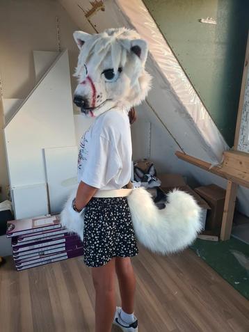 Fursuit witte wolf (lees beschrijving) beschikbaar voor biedingen