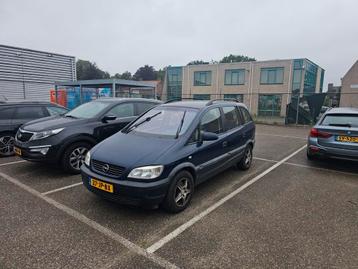 Opel Zafira 1.8 16V AUT 2002 Blauw beschikbaar voor biedingen