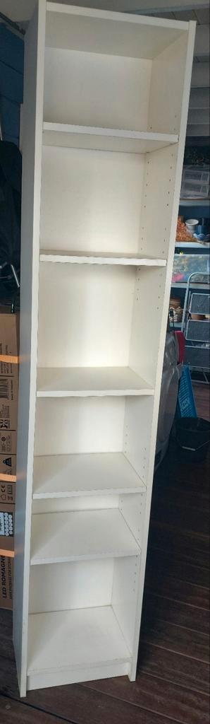 Ikea boekenkast Billy, GRATIS, Huis en Inrichting, Kasten | Boekenkasten, Zo goed als nieuw, Minder dan 50 cm, 200 cm of meer