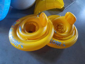 Baby float beschikbaar voor biedingen