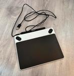 Wacom intuos tekentablet, Computers en Software, Tekentablets, Ophalen of Verzenden, Zo goed als nieuw