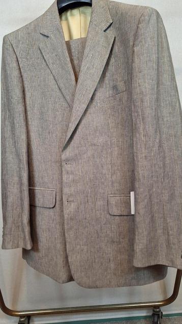 Nieuw linnen kostuum maat 52 (107) beschikbaar voor biedingen