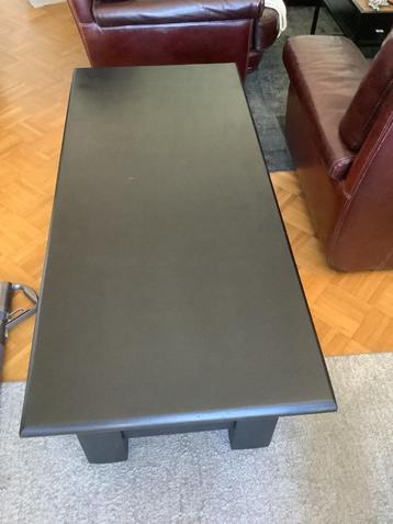 Salontafel  beschikbaar voor biedingen