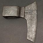 Twee Goose Wing bijlen 18e eeuw, Ophalen, Landmacht