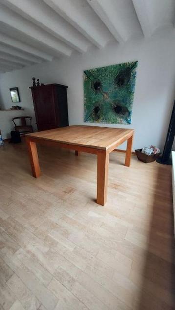Eettafel Teakhout beschikbaar voor biedingen