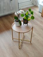 Folding coffee able, Huis en Inrichting, Woonaccessoires | Wandplanken en Boekenplanken, Ophalen