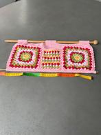 Roze granny square gehaakte wand opberger, Verzenden, Nieuw