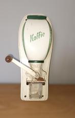 Oude handmatige koffiemolen PeDe, Ophalen of Verzenden