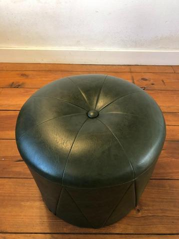 Vintage poef groen, retro vintage design beschikbaar voor biedingen