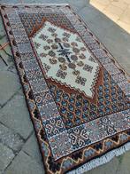 Perzisch tapijt 215x107 cm ., 200 cm of meer, 50 tot 100 cm, Tunesia, Rechthoekig