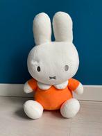 Nijntje knuffel oranje-wit, Kinderen en Baby's, Speelgoed | Knuffels en Pluche, Ophalen of Verzenden, Zo goed als nieuw, Konijn