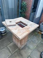 Houten statafel met bierkrat-uitsparing, Ophalen, Gebruikt