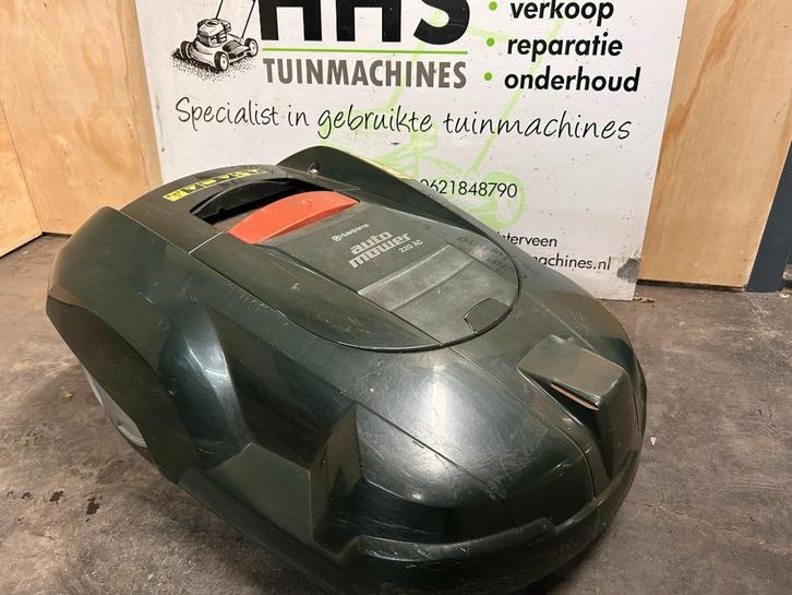 Husqvarna automower 220 ac met weinig uren, Tuin en Terras, Grasmaaiers, Gebruikt, 50 cm of meer, Ophalen