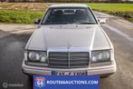 Mercedes-Benz 230 CE | 1988 | Route 66 Auctions, Auto's, Overige carrosserieën, Zwart, Mercedes-Benz, Bedrijf