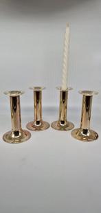 Vier kandelaars - Verchroomd - Verzilverd - Vintage, Gebruikt, Ophalen of Verzenden, Metaal, Kandelaar