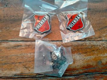 FC Volendam voetbal logo pin sport club vereniging beschikbaar voor biedingen