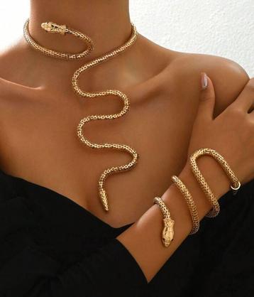 Gouden Slangenketting & Armband Set beschikbaar voor biedingen