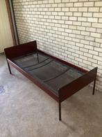 eenpersoons bed met auping bedbodem, Ophalen, 90 cm, Eenpersoons, Bruin