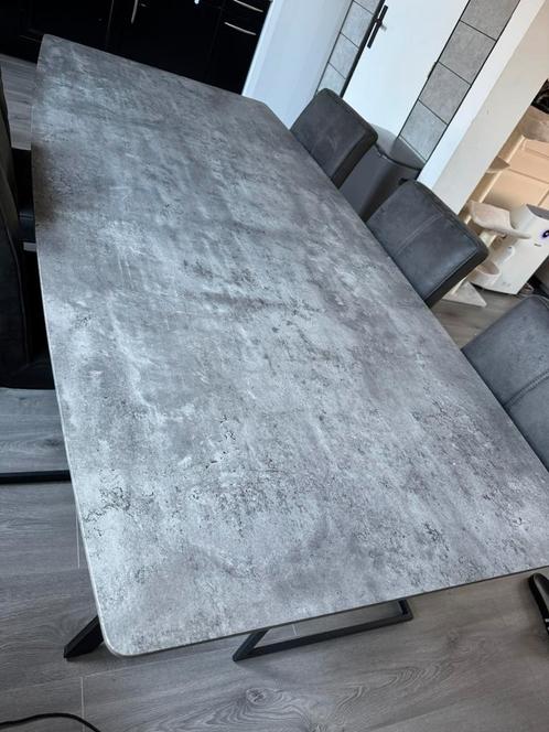 Betonlook eettafel + mangohouten salontafel, Huis en Inrichting, Tafels | Eettafels, Zo goed als nieuw, 50 tot 100 cm, 150 tot 200 cm