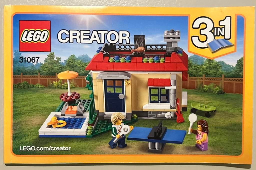 LEGO Creator 31067 Modular Poolside Holiday compleet + boek, Kinderen en Baby's, Speelgoed | Duplo en Lego, Zo goed als nieuw