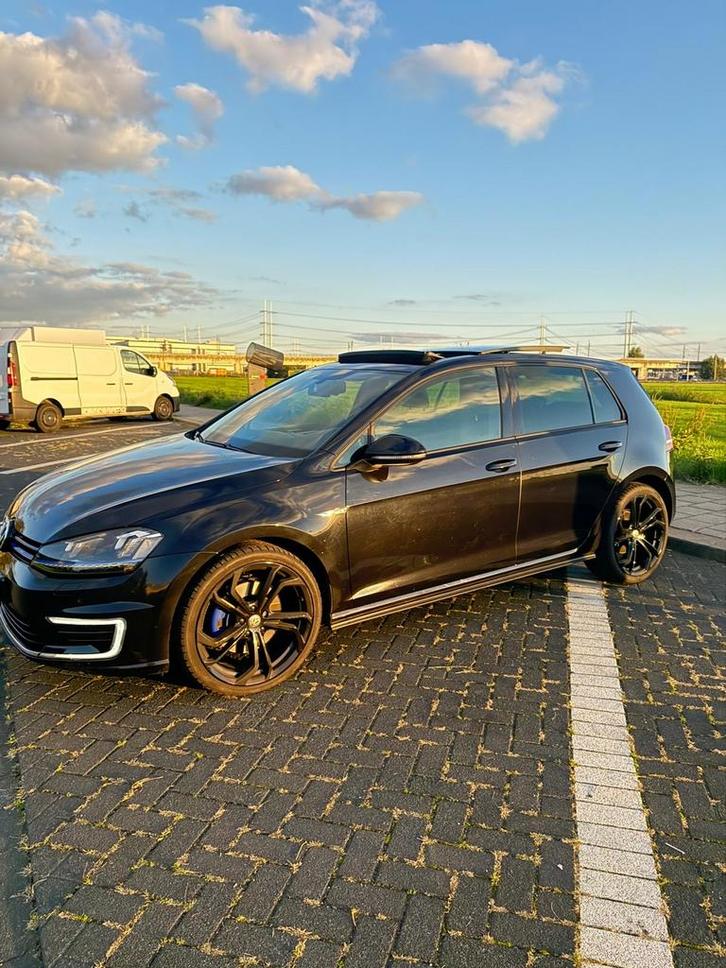 Volkswagen Golf 1.4 TSI Phev 204pk 5D DSG 2015 Zwart, Auto's, Volkswagen, Particulier, Golf, Hybride Elektrisch/Benzine, Plug-in hybride