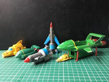 Set Thunderbirds, Matchbox en Bandai beschikbaar voor biedingen