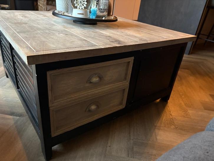 Gratis afhalen - tafel Rivièra maison, Huis en Inrichting, Tafels | Salontafels, Gebruikt, Minder dan 50 cm, 50 tot 100 cm, 50 tot 100 cm