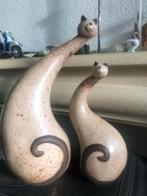 aardewerk beelden van 2 katten, Ophalen of Verzenden, Zo goed als nieuw, Dier