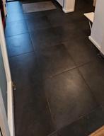 Vloertegels 50x50 cm 6m2 9mm dik keramiek antraciet zwart, Doe-het-zelf en Verbouw, Tegels, Ophalen, Zo goed als nieuw, Keramiek