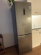 Jonge LG Koelkast met Vriesvak - 3 Jaar Oud, Witgoed en Apparatuur, Koelkasten en IJskasten, Ophalen, 150 tot 200 liter, 160 cm of meer