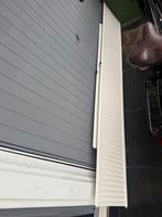 Twee radiatoren gratis in leiderdorp! (oud ijzer), Doe-het-zelf en Verbouw, Rolluiken, Ophalen, Zo goed als nieuw, Wit, Minder dan 100 cm