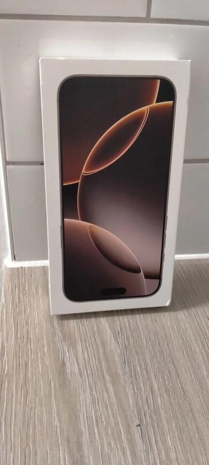 Te koop GEVRAAGD leeg doosje voor iphone 16 pro max 256 gb, 256 GB, IPhone 16 Pro Max, Ophalen of Verzenden, Zo goed als nieuw