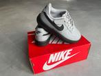 Twv€70,- Nieuw! Nike Air Force One 1 unisex Grijs/Zwart 28,5, Schoenen, Nieuw, Ophalen of Verzenden, Nike