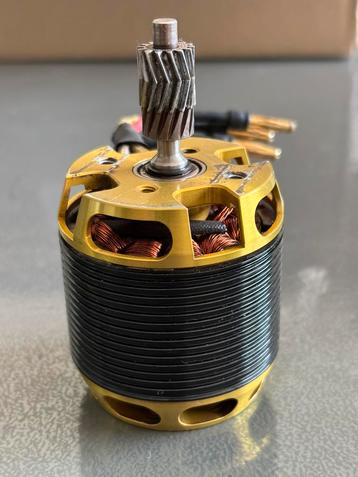 Scorpion HKIII 4025 550KV brushless heli motor beschikbaar voor biedingen