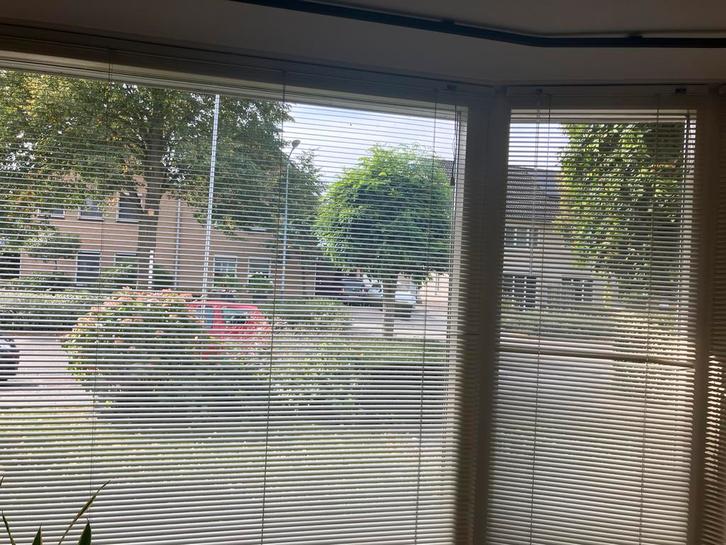 Luxaflex lamellen diverse maten, Huis en Inrichting, Stoffering | Gordijnen en Lamellen, Gebruikt, 150 tot 200 cm, Minder dan 50 cm