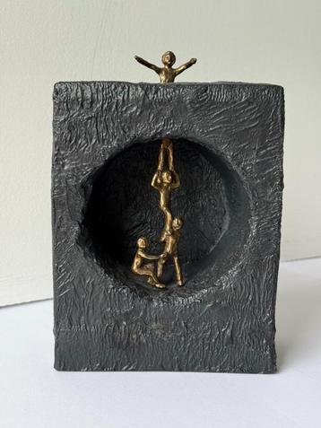 Bronzen beeldje - Kerstin Stark (?) beschikbaar voor biedingen