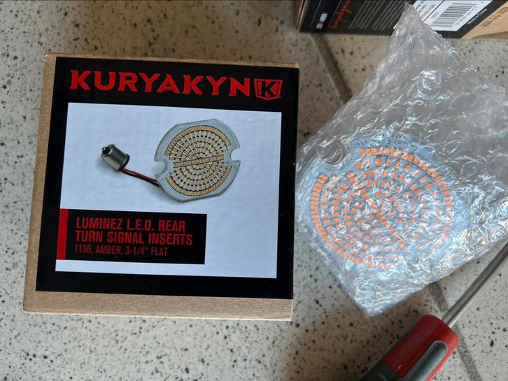 Knipperlicht Harley Kuryakyn led 3 1/4inch, Motoren, Onderdelen | Harley-Davidson, Nieuw, Ophalen of Verzenden