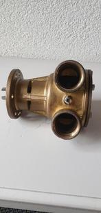 Bronzen koelwaterpomp - impellerpomp zelfaanzuigend, Ophalen of Verzenden, Gebruikt, Motor en Techniek, Motorboot