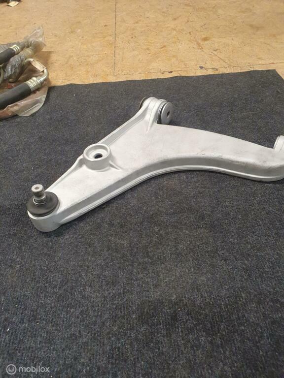 Draagarm / triangle /fusee Porsche 944 TII & 968, Auto-onderdelen, Ophanging en Onderstel, Porsche, Gereviseerd, Ophalen of Verzenden