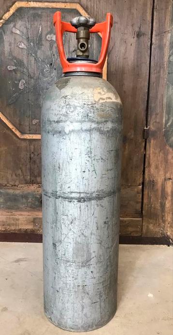 Koolzuur fles, koolzuurcilnder, groot, 10kg beschikbaar voor biedingen
