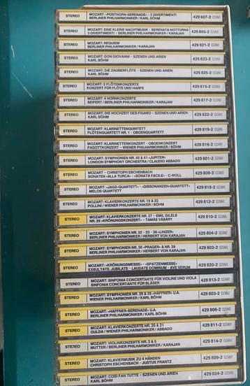 Box met CD‘s Mozarts Meisterwerke beschikbaar voor biedingen