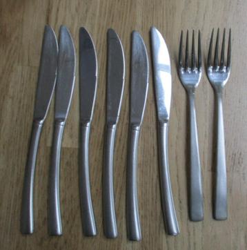 Modena 18-10 bestek 2 vorken  5 dinermessen matte steel beschikbaar voor biedingen