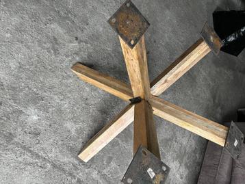 Mango Spinpoot beschikbaar voor biedingen