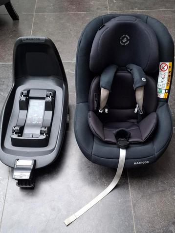 Maxi-Cosi FamilyFix one I-size Base + Pearl 2 beschikbaar voor biedingen